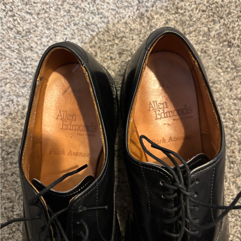 Allen Edmonds Park Avenue Cap-toe Oxford Dress Shoe - Picture 7 of 16